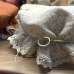 Kapturek Konopno Bawełniany Natura z Koronką na Miskę