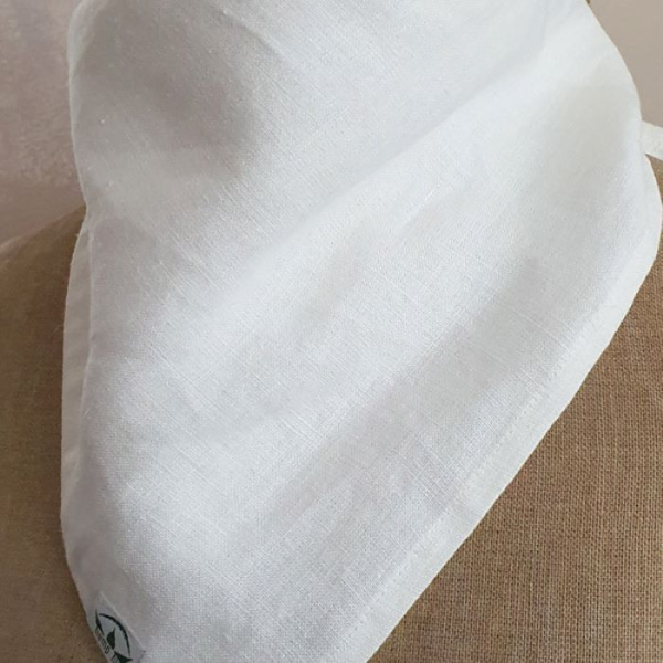 Bandana Konopna Biała Średnio Cienka Naturalny Komfort od Weeds Fashion