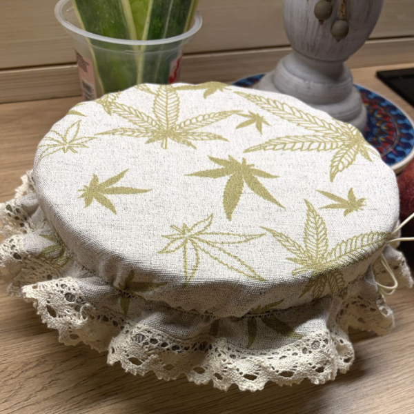 Czapka Kapturek Konopno Bawełniany Liście z Koronką